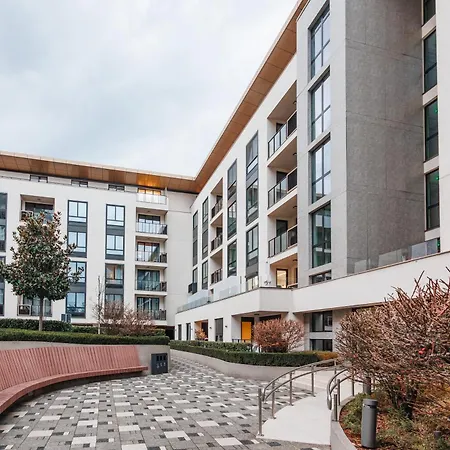 Wf Timeless With Terrace & Foosball Apartman *