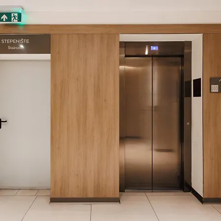 Apartman Wf Timeless With Terrace & Foosball Belgrade